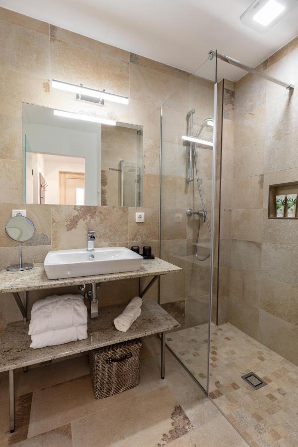 Pannonia Appartements 2 นอยซีเดิลอัมเซ ภายนอก รูปภาพ
